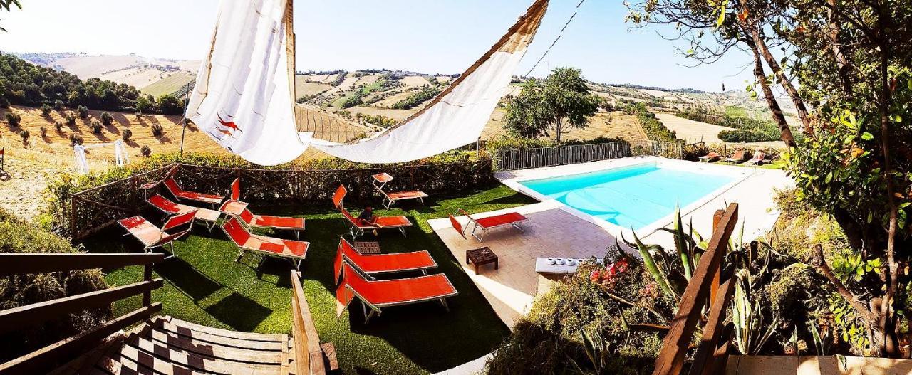 Country-House Pecora Nera Guest House Mosciano Sant'Angelo Bagian luar foto