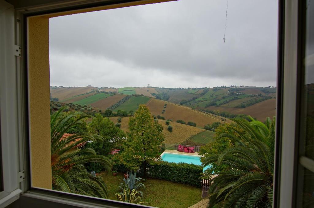 Country-House Pecora Nera Guest House Mosciano Sant'Angelo Ruang foto